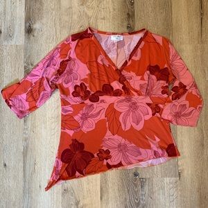 🌺Floral Y2K Shirt w/ Asymmetrical Lettuce Trim Hem and 3/4 Length Sleeves XL🌺